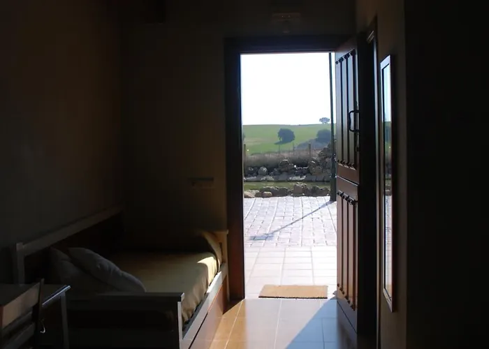 Отель Teso De La Encina Villamor de los Escuderos