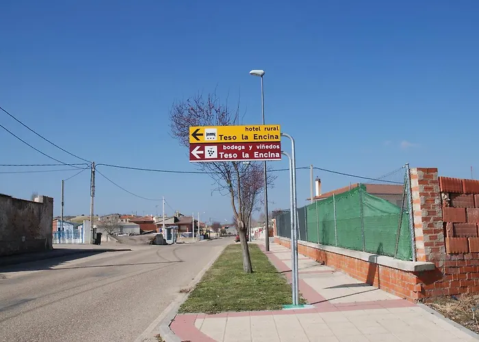 Teso De La Encina Отель 3*